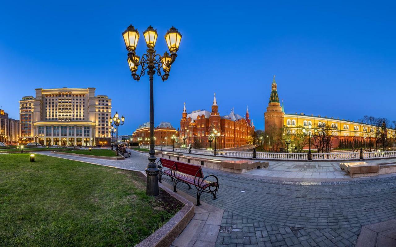 Saint Yard Arbat Hotel Moscow Exterior photo